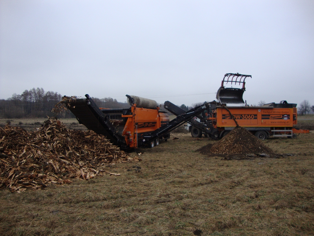 Sportplatz Aubach Hechseln u. Schredern. 043